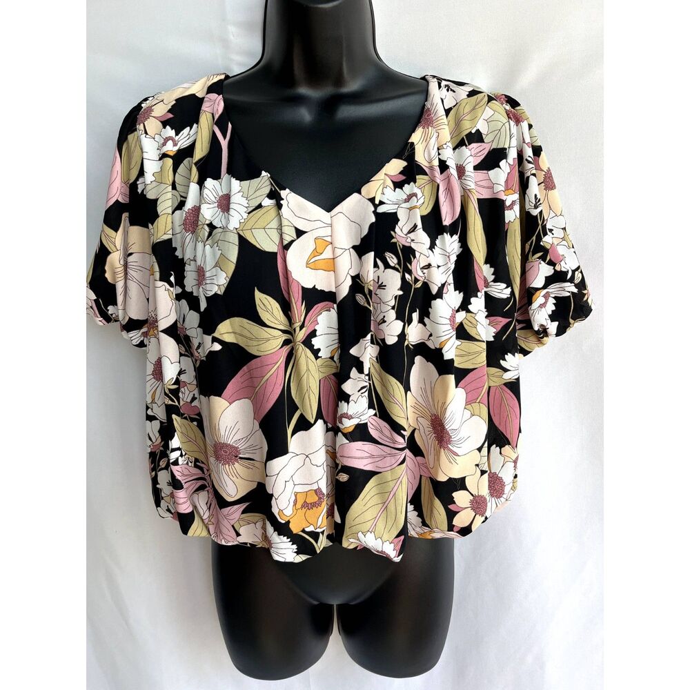 Pleione V Neck Bubble Hem Top Floral Multicolor Dressy Brunch Spring Size S Cute